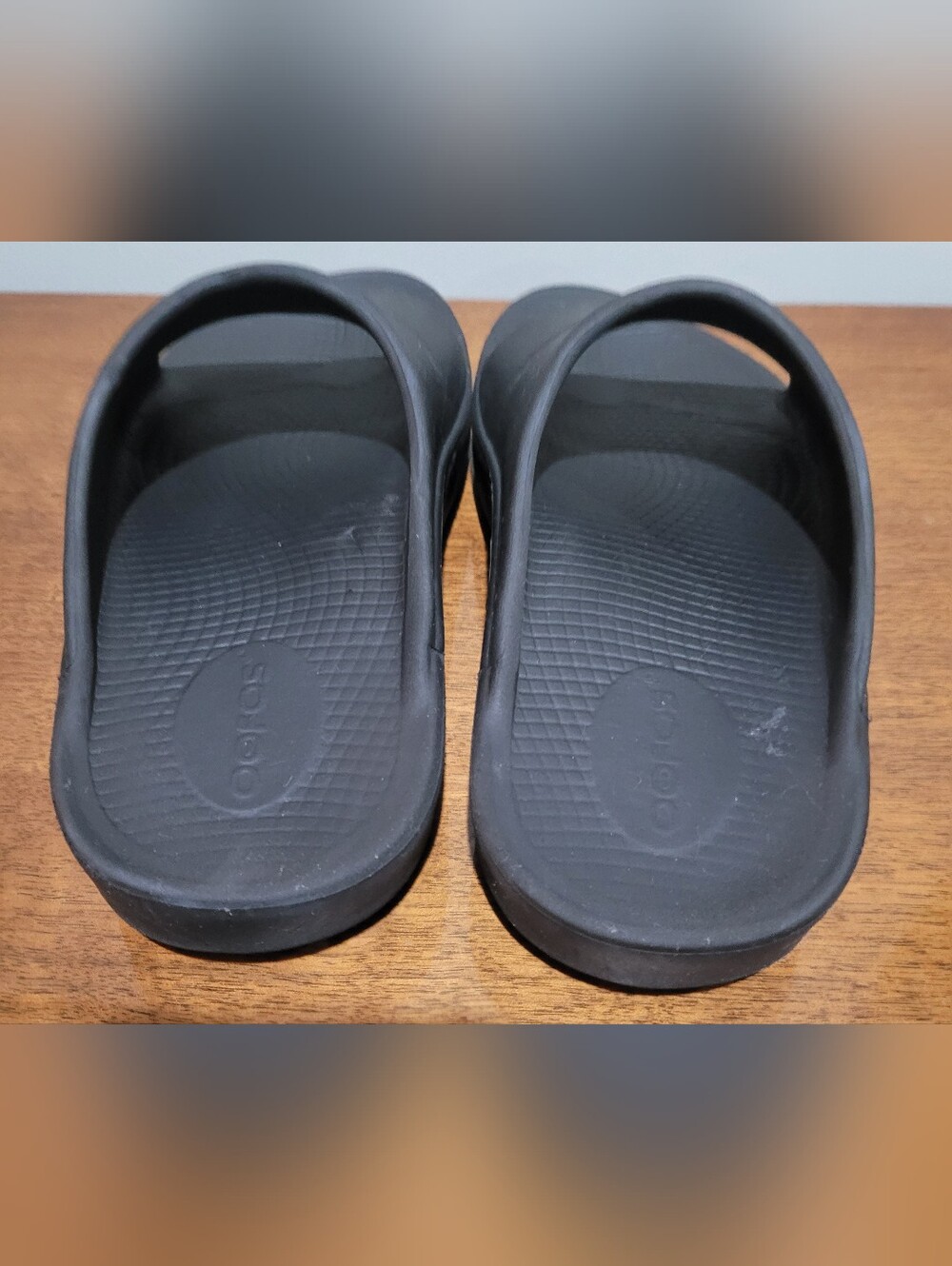 Oofos OOahh Women's 7 Men's 5 Black Slide Recovery Sandles - Picture 5 of 9